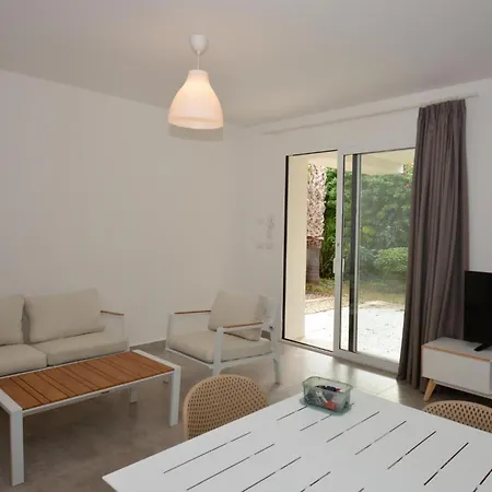 Apartment 3 Bedroom Gorgeous In Marina di Modica