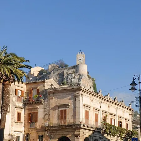 3 Bedroom Gorgeous In * Marina di Modica